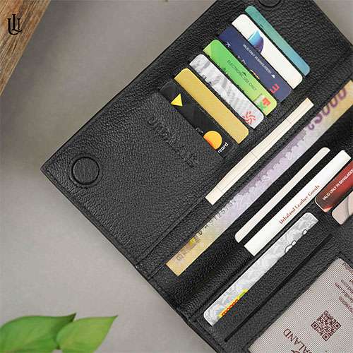 Barry Long Wallet - Black