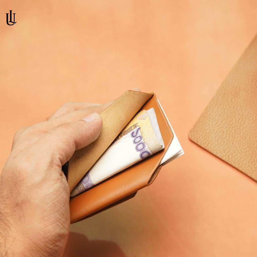 Mino Card Holder Brown