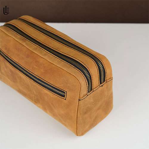 Jeff Pouch Bag - Light Brown Oil Pullup