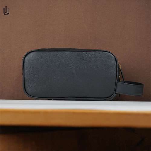 Toby Pouch Bag - Black Leather