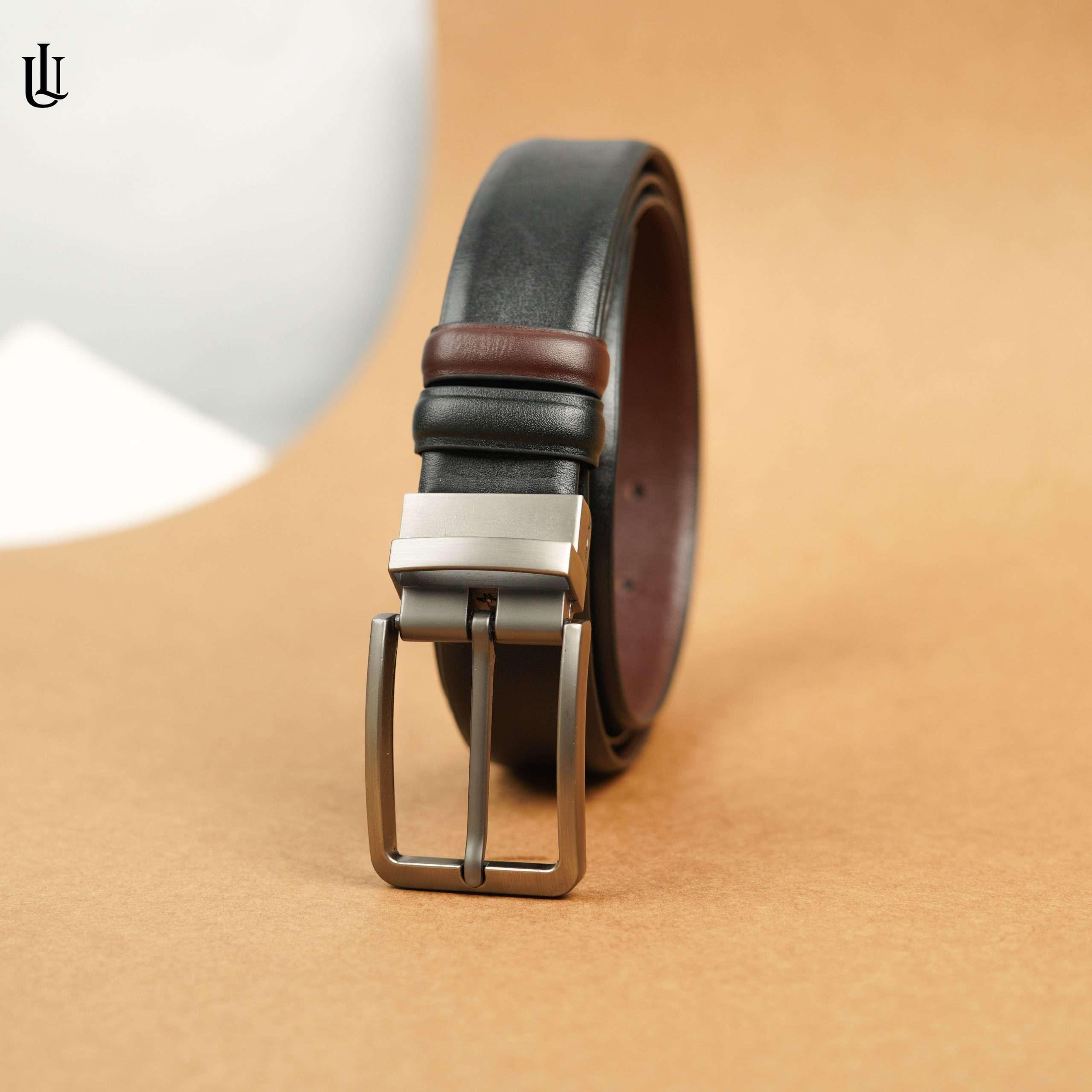 Axel Oversize Moving Leather belt Black [৬২ ইঞ্চি]