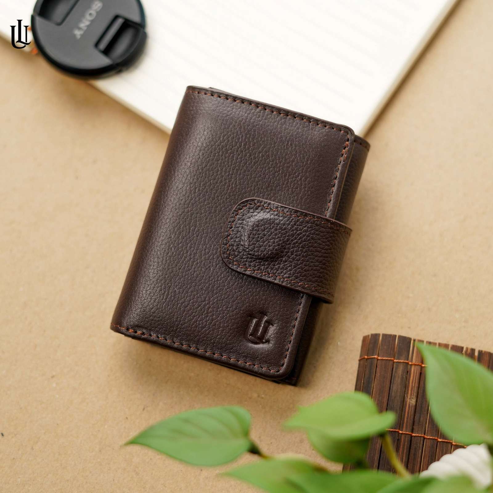 Edd Trifold Wallet - Chocolate